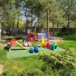 Vakantiehuis Dom Nad Jeziorem Mazury Pomost Segment 2 Giżycko